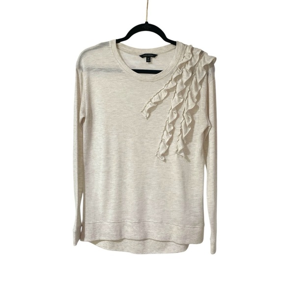 Banana Republic Women’s Sweater Lightweight Ruffle Trim Long Sleeve Cream Size M - Picture 1 of 10